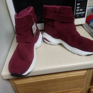 Skechers Sneaker Boots Women size 9